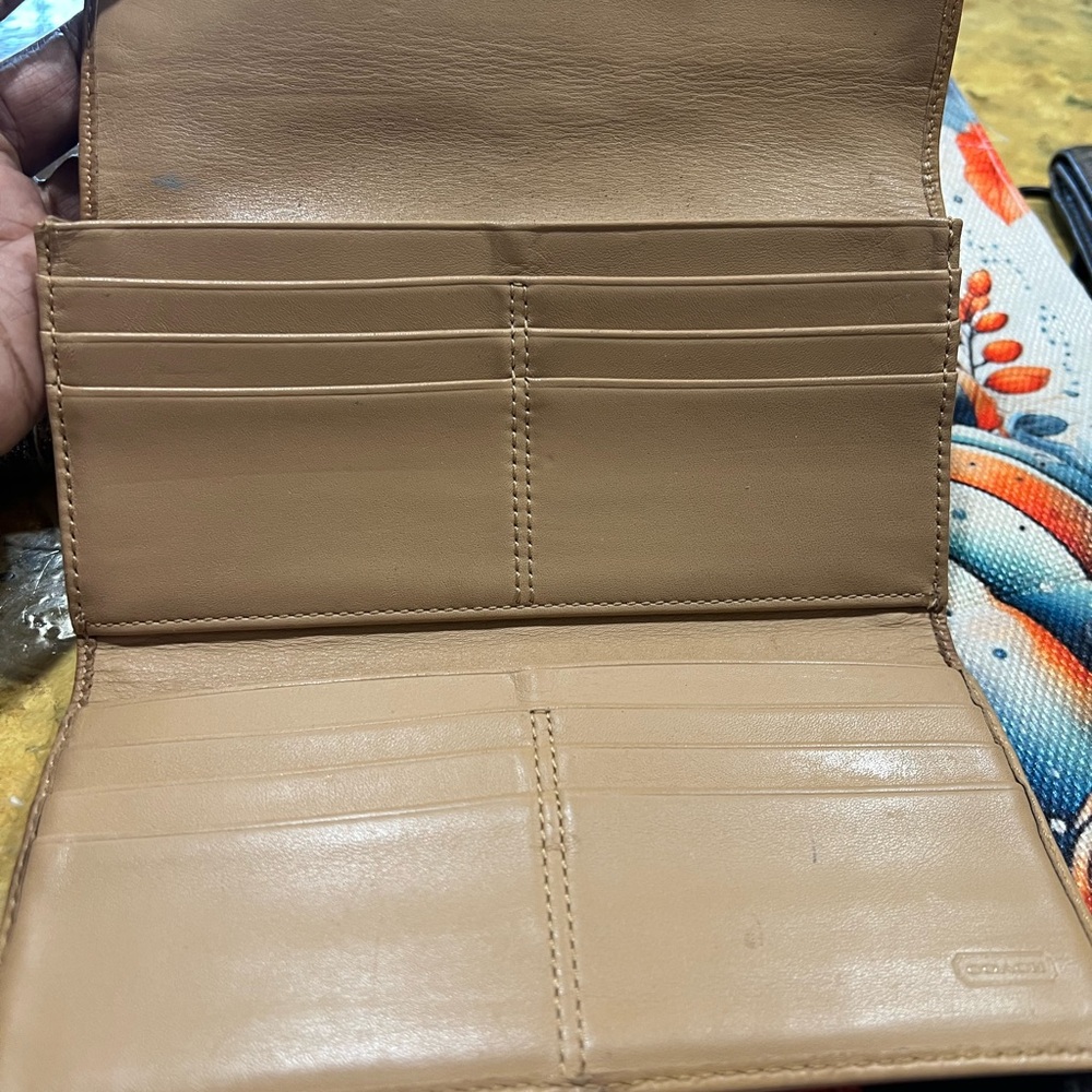 Coach wallet - Picture 3 of 4